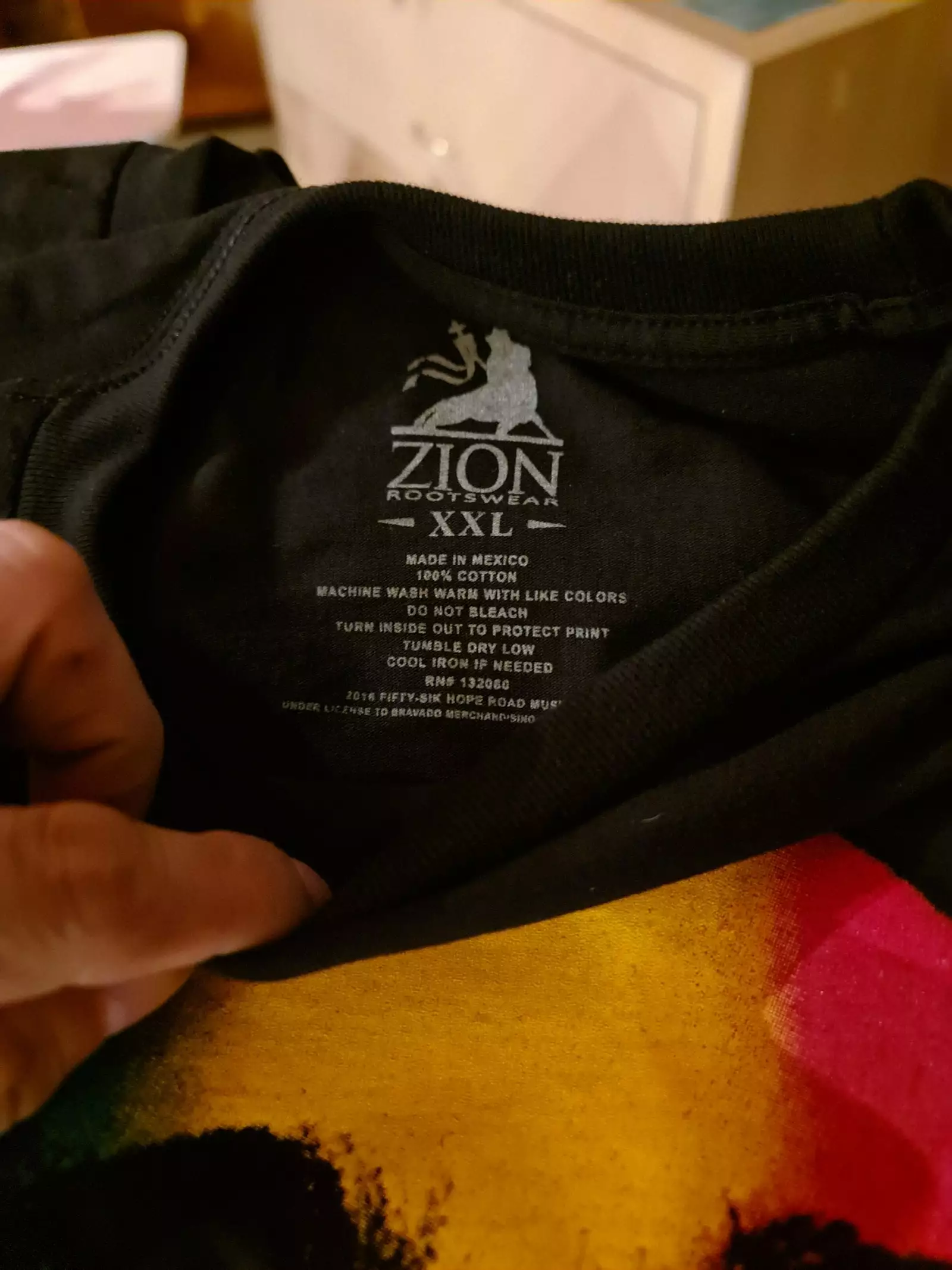 Gildan - Premium Bob Marley - Rasta Face - Official Licensed - Frayed-Cut Modified Singlet - Image 3